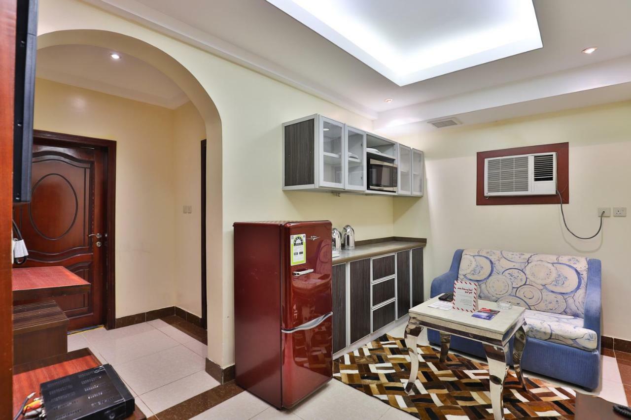 قصر اليمامة للاجنحة الفندقية-ينبع Yanbu Exteriör bild